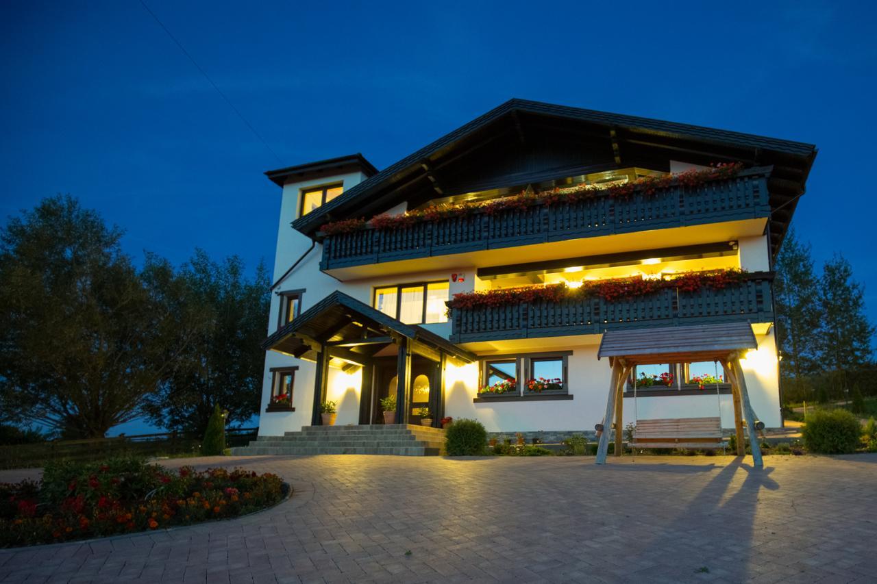 Bran Monte Crai Chalet Bagian luar foto