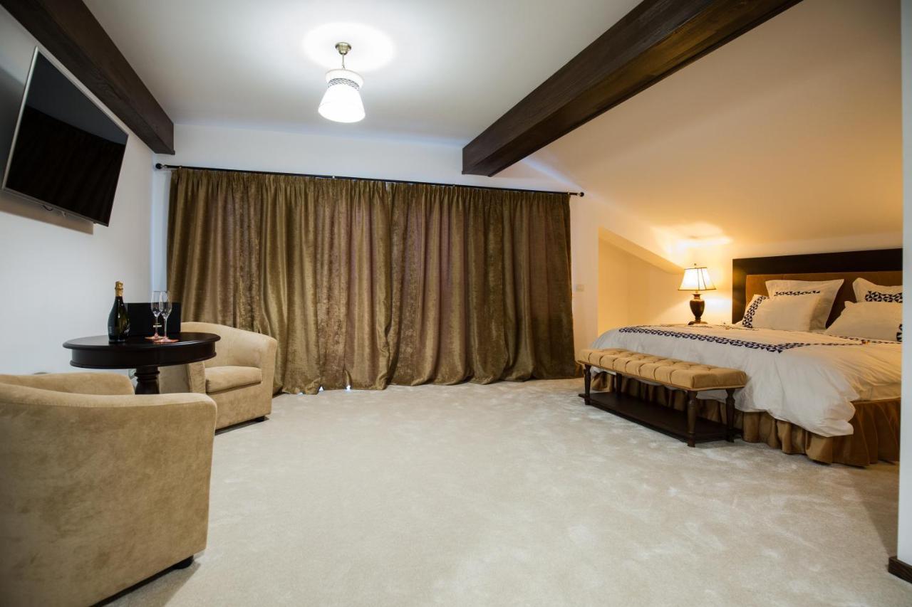 Bran Monte Crai Chalet Bagian luar foto